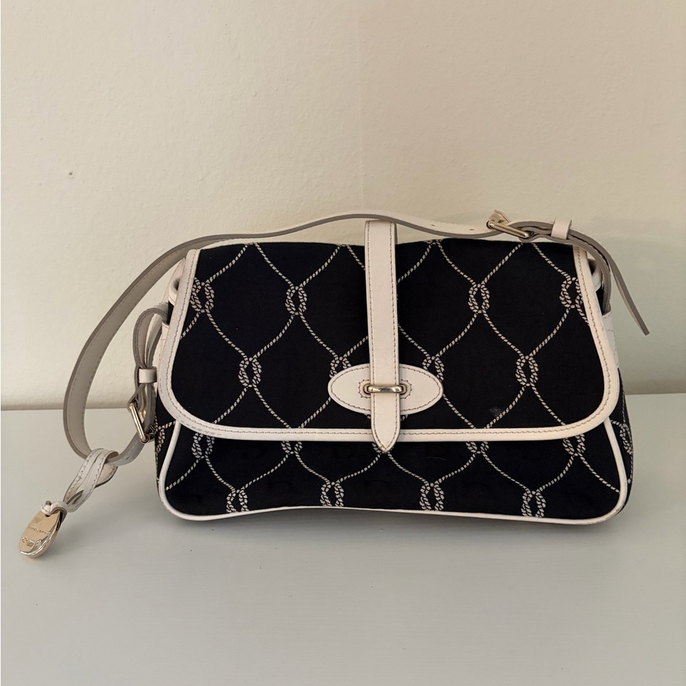 Vintage Dooney and Bourke Navy and White Quilted Crossbody Shoulder Bag